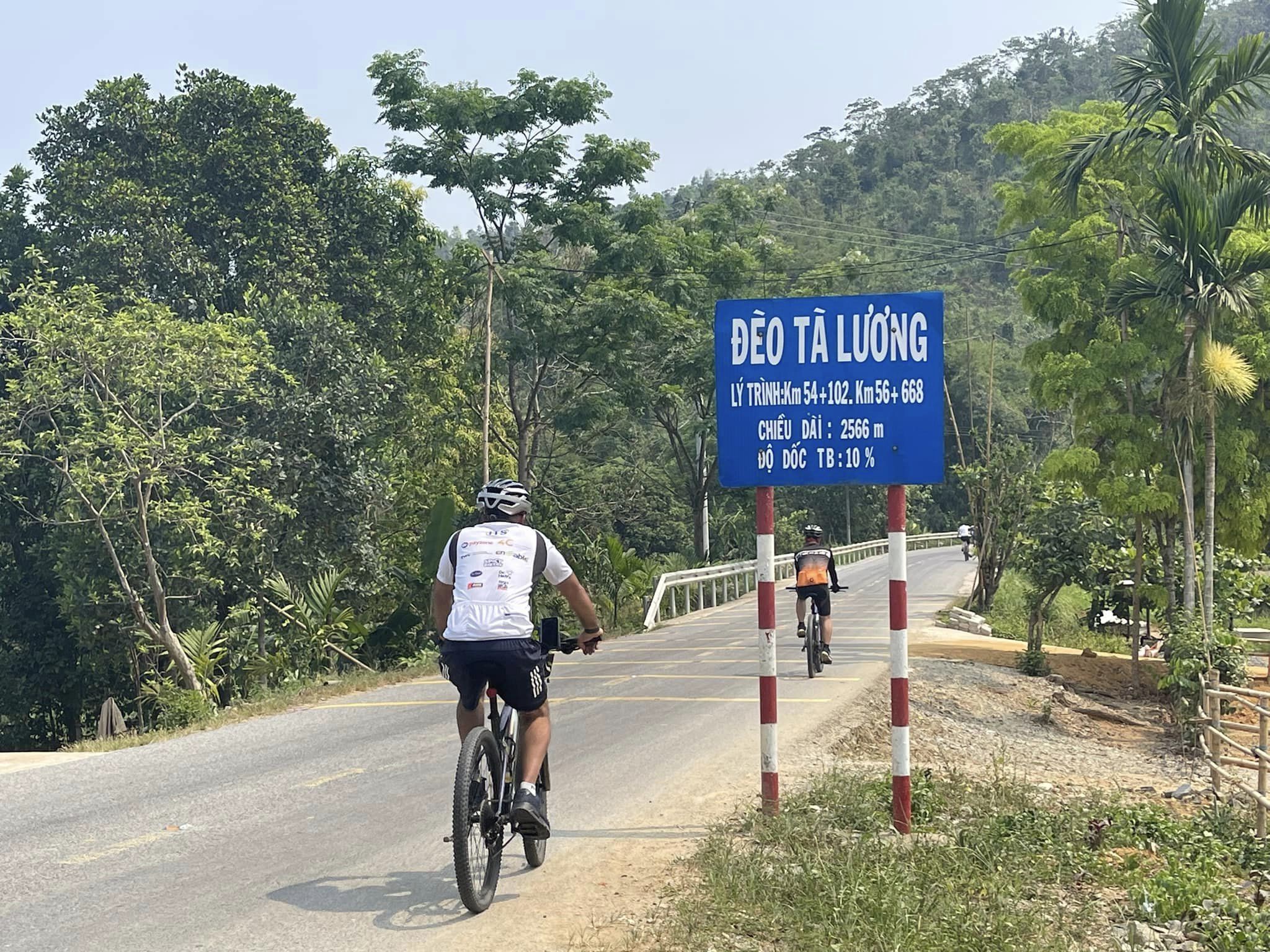 Cycling in Pu Luong: An Unforgettable Journey Through Vietnam's Hidden Paradise